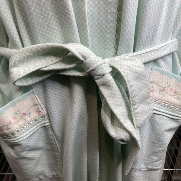 Earth Angels Women's Green Fleece Robe Size L Loungewear Soft Pastels Cozy - Picture 8 of 13